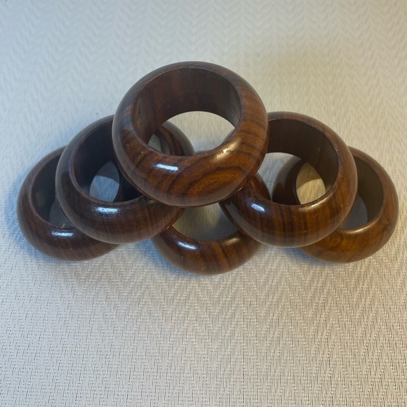 Vintage MCM Made in the USA Sigma 2” Wooden Napkin Rings. Beautiful Set of 6 - Picture 5 of 5